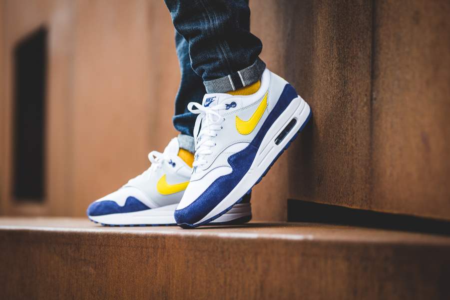 nike air max 1 white tour yellow blue