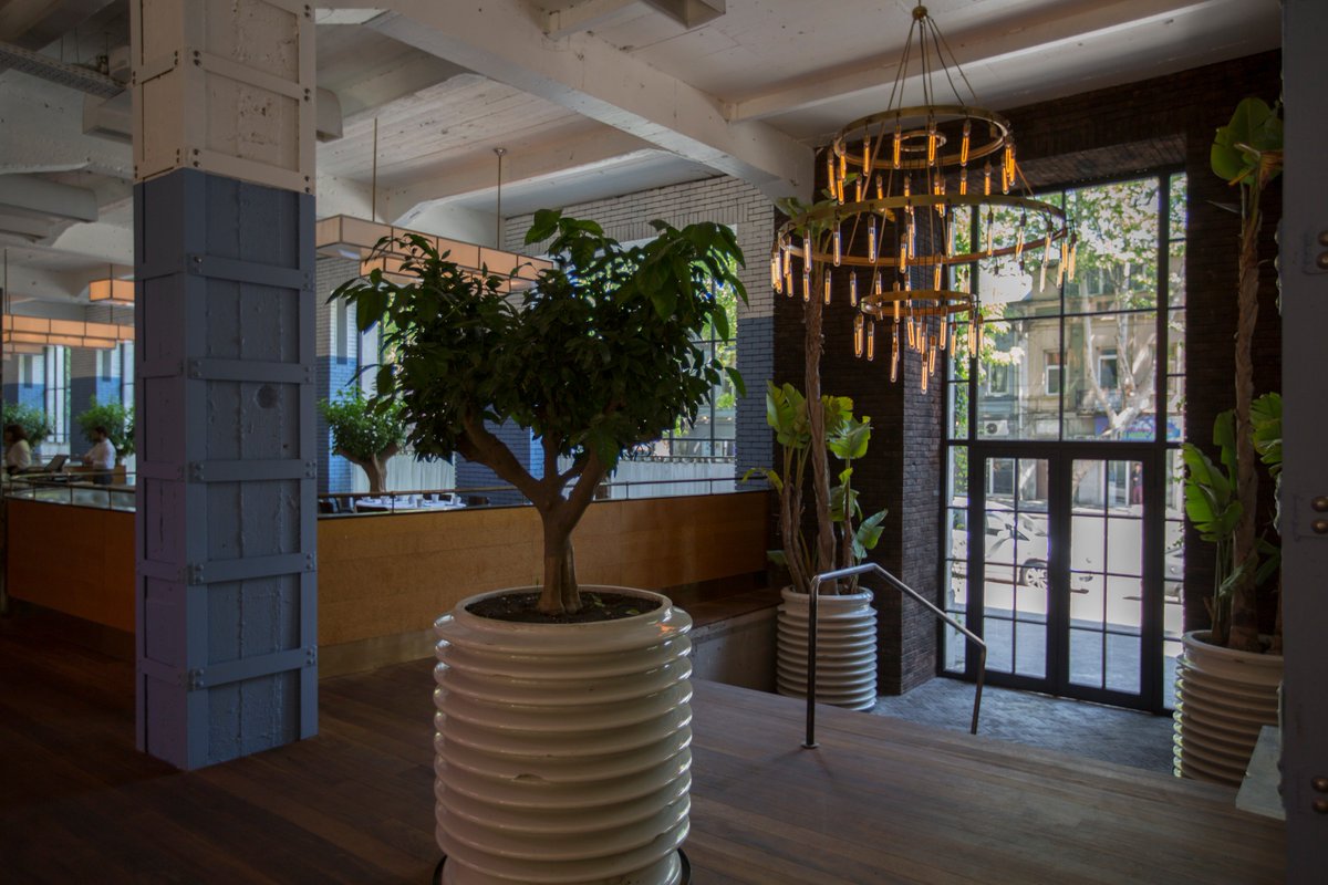 Stamba Hotel tweet media