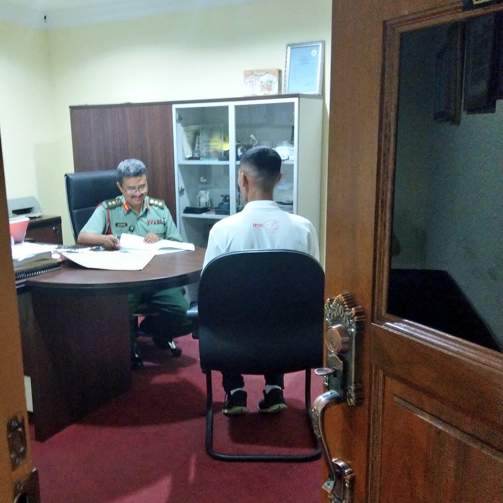 drMariah_IPP's tweet photo. 03 May 18: Berlangsung Pemilihan Akhir Prajurit Muda TUDM siri 59/18 di #IPP PU KL 
@DrKoming 
@airforcenextgen 
#PerkasaPerwira https://t.co/Ib93Vac9Mv