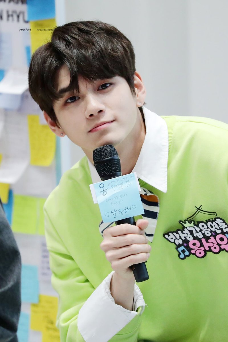 youare_osw's tweet photo. 180428 누가 이렇게 이쁘지요?

#옹성우 #성우 #ONGSEONGWU #워너원 #WANNAONE https://t.co/bjMV7i1Cl9