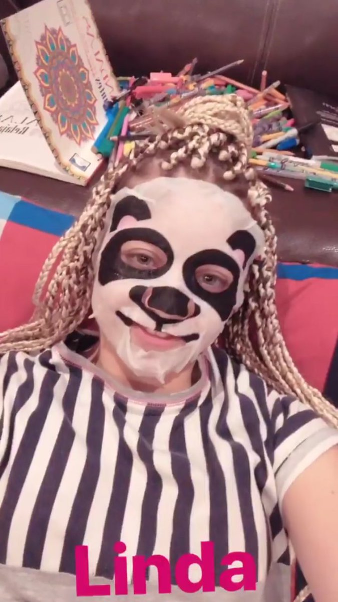 Evcasevilla's tweet photo. Zoo familia 😂💕❤
@karolsevilla https://t.co/vz4j71LbBc