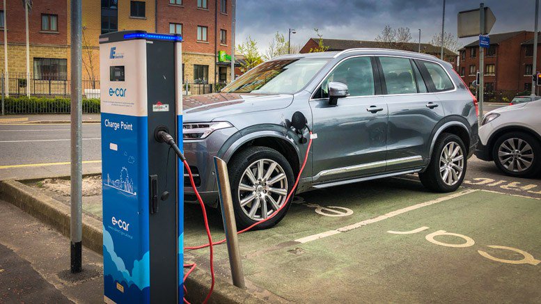 nievowners's tweet photo. We Talk to eCarNI About Grants, ICE’d Spaces and Charger Demand
https://t.co/AYgCKGX0bv
#NIEVO #EV @OLEVgovuk @ESBNetworks #ecarni #ElectricVehicles https://t.co/mYha4uF0EO