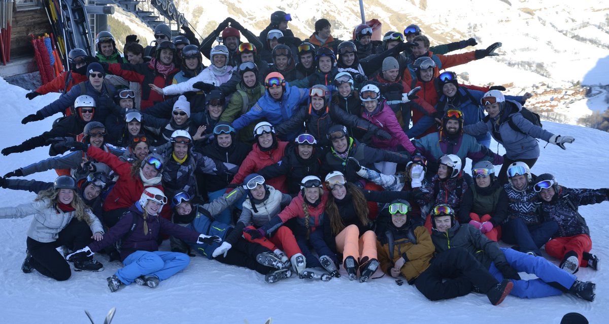 #throwbackthursday Back in February we went on wintersport with 80 members of the VSV.