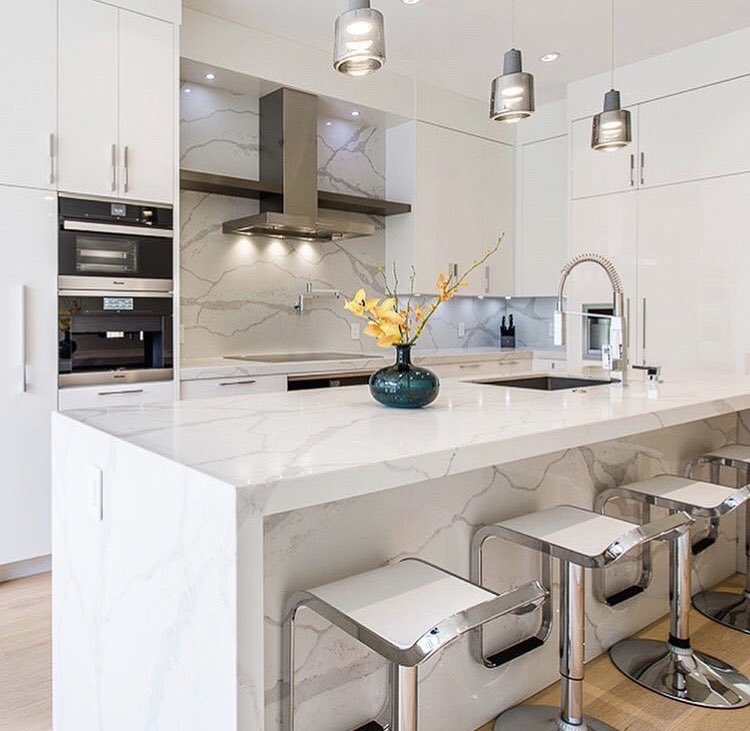 Judy33168's tweet photo. Beautiful Calacatta slab &amp;countertop
#calacatta #quartzslabs #countertop               

please contact us:
Mob:+86 15552933168
WhatsApp:+86 15552933168
Wechat:15552933168
E-mail: rick@yeostone.com https://t.co/0II1ZyH6jm