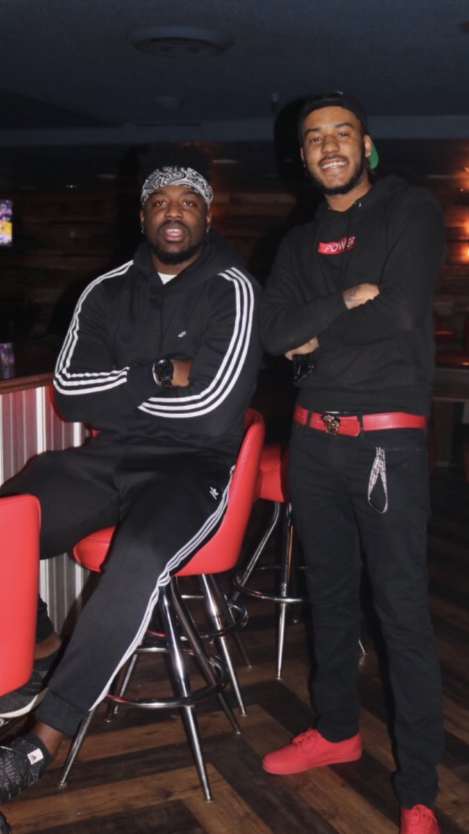 RealJtHolmes's tweet photo. Happy bday slimeeeee @Bostick11 💪🏽 #TaurusSZN https://t.co/iN0rRoM0EF