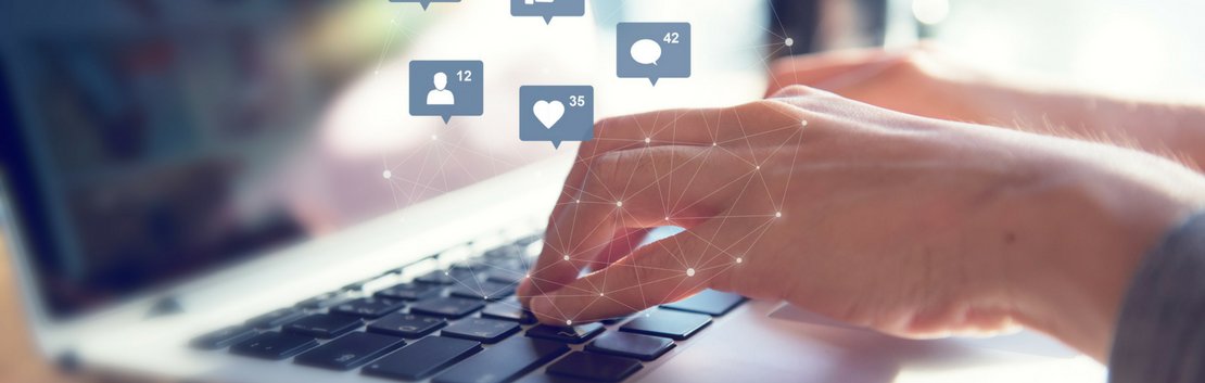 #FelizJueves
Con tantos dispositivos al alcance, smartphone, tablets o portátiles 💻📱 es muy difícil no estar conectado todo el día. Por ello, surge una pregunta ¿somos adictos a las redes sociales? ➡️bit.ly/2FECZvg