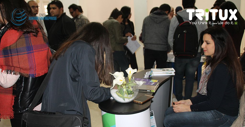 TrituxGrp's tweet photo. Nous étions ravis d'échanger avec les étudiants de l' @ENSI_tunisie hier lors de l’événement "Les portes du monde professionnel" organisé par @ENSI_JE
#TriTUX #ENSI_Junior_Entreprise #Event https://t.co/hYXeuHMdO1