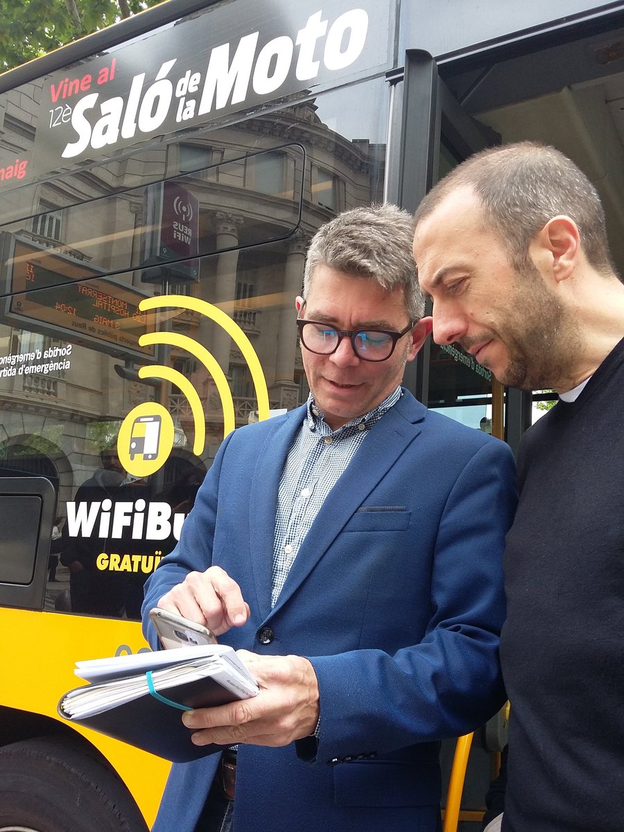 reus_cat's tweet photo. Ara, #wifi gratis als busos de @reustransport
#WifiBus #Reuswifi #smartcity https://t.co/0iPpgjbEAe