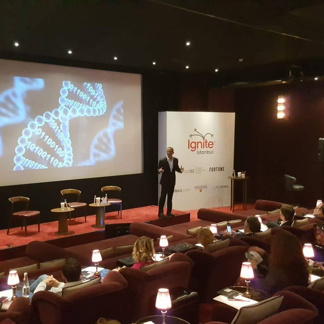 humanistkitap's tweet photo. Ignite İstanbul, farklı tutkuların konu edildiği konuşmalarla devam ediyor. #tutkuhepkazanır #igniteistanbul https://t.co/L0wkljhL0w