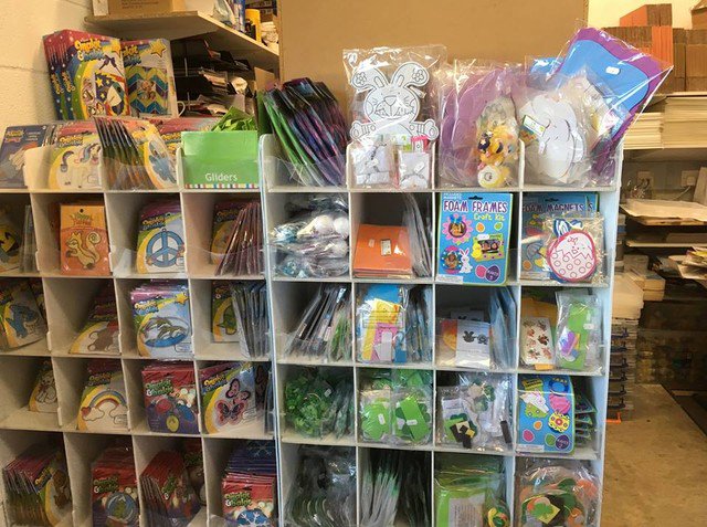 vipmumsndads's tweet photo. Fab Fun Crafts takes pride in supplying good quality arts and crafts supplies and kits which have been stocked through recommendations - so if you cannot find something, please do let us know. https://t.co/9dJIPnG3r4 https://t.co/yx7B6QXKkR
