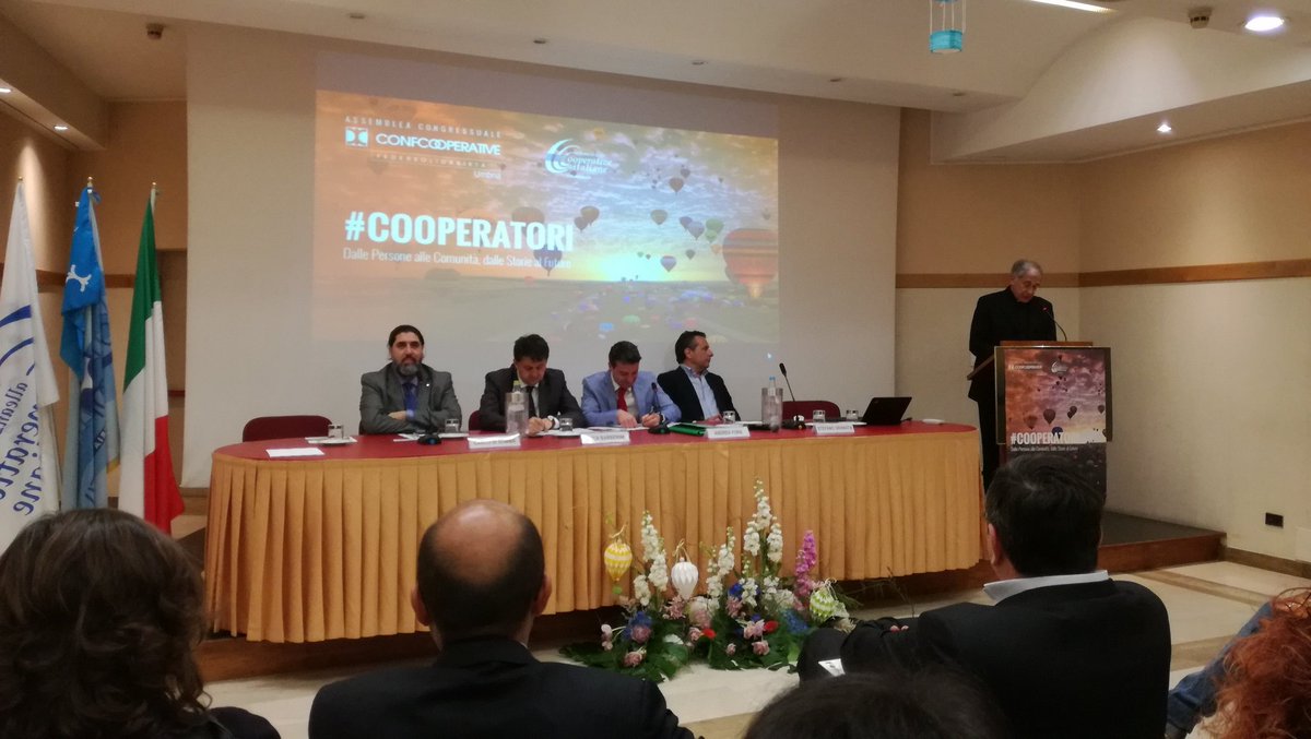 Rickmarcellitr's tweet image. #cooperatori dalle persone alla comunità, dalle storie al futuro: a #Perugia assemblea congressuale @Confcooperativ1 #umbria