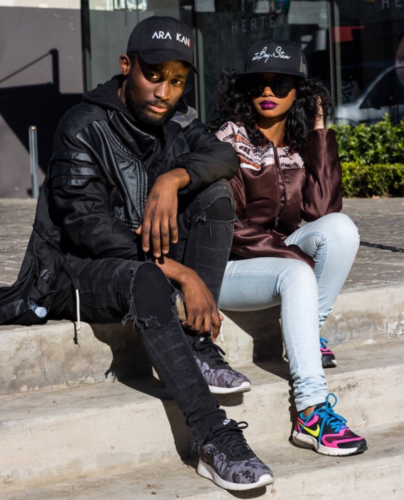 UNcubeOthungayo's tweet photo. Hey guys, @AraKaniCo is nominated for @ByoArtsAwards 2018 for Outstanding Fashion Designer

Please vote: Via the Website on this Link: https://t.co/udxVZlL4Dd 

•UNDER Fashion &amp; Lifestyle Fashion Designer Click on *Nkululeko Ncube - ARA KANI*

#RoilBAA https://t.co/2oTrlZemjI