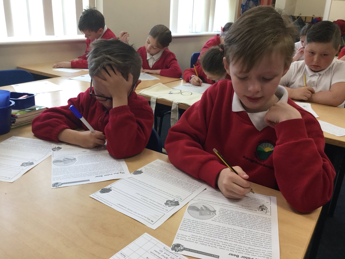 WMPrimaryY4's tweet photo. Super focussed on our comprehension skills.
#inferenceanddeduction https://t.co/wE4hgr5XmN