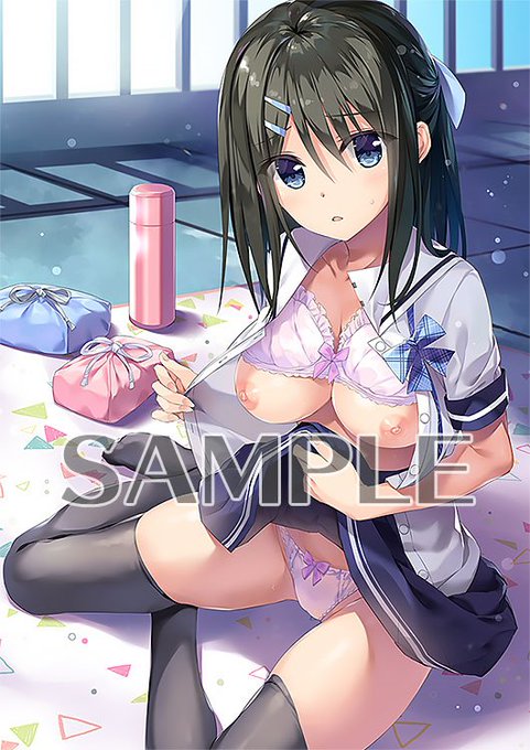 うりぼうざっか店さんでこの絵のタペ予約受付してます。サイズはB0,1,2の3種類。気に入りましたらぜひー! https://t.co/KsPKik53jf 