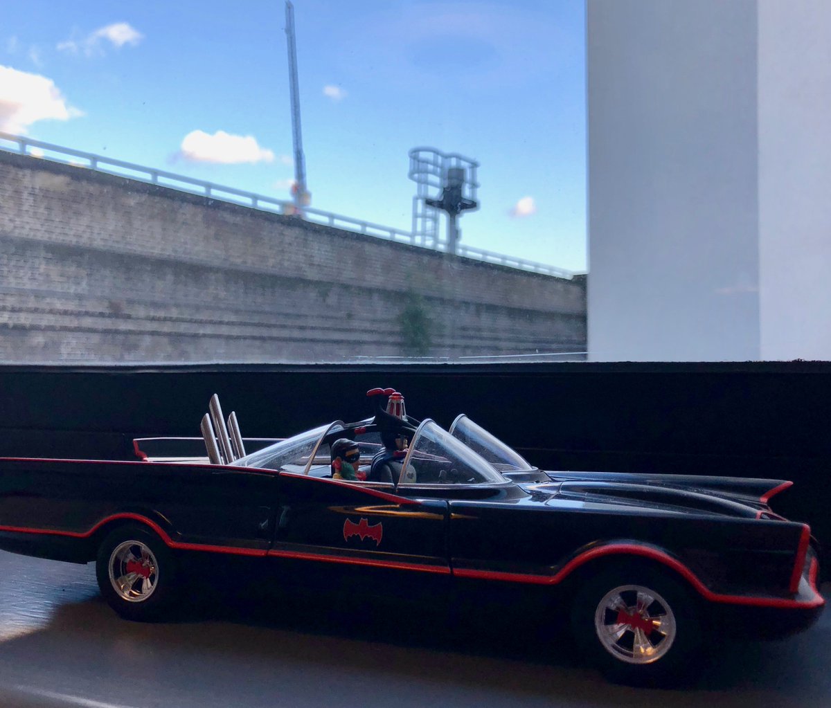 WeAreCertain's tweet photo. The batmobile has arrived in Shoreditch #wearecertain #shoreditch #agencylife https://t.co/uM0FmT88pl