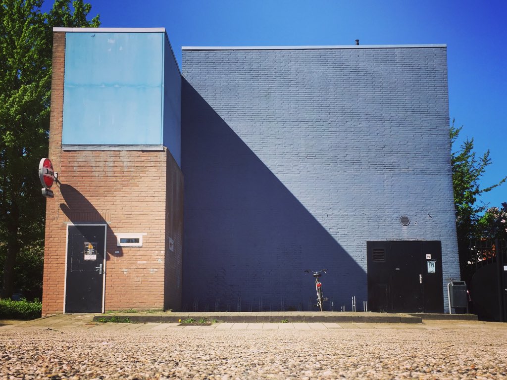 De muziekbunker van Pijnacker <a href="/deTrucker/">de Trucker</a>.