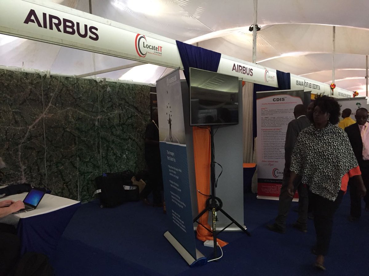 LocateIT_KE's tweet photo. It was a pleasure exhibiting at the 5th #DevCon2018 in @County037 , Kenya with our partners @AirbusSpace and @Esri. It was great engaging all visitors at our booth to share on County Development Information System (CDIS) #GIS #EO #DevCon @KenyaGovernors #DevolutionExperience https://t.co/nBUROHuIRM