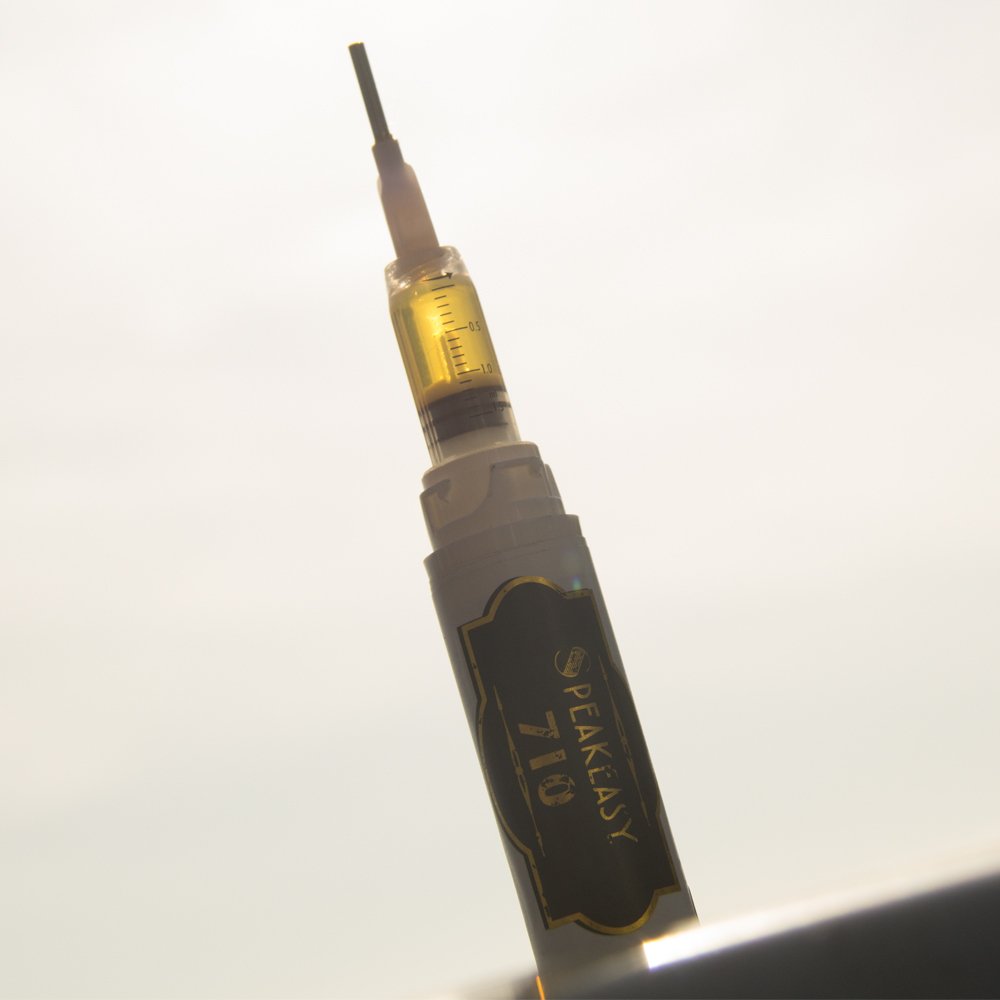 Speakeasy710's tweet photo. Pure golden CBD distillate oil.

Available at https://t.co/MGe1y0cmHw, links in the bio.

#Cannabidiol #CBD #Distillate #Dabber #PureGoldenOil #VapeInStyle https://t.co/gpwr9sxDtj