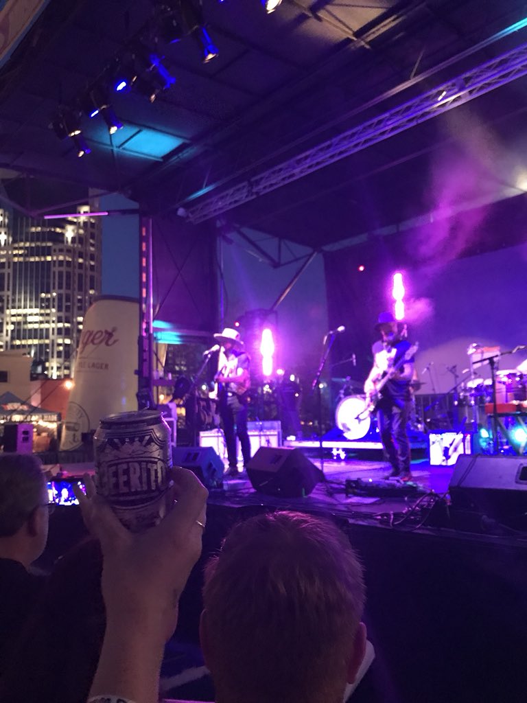 Ball_Corp's tweet photo. Thanks for joining us in the Ball VIP Can Lounge! @lukasnelson killed it! #cangoals #craftbrewerscon https://t.co/AQB69iEez3
