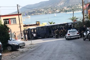 View image on Twitter