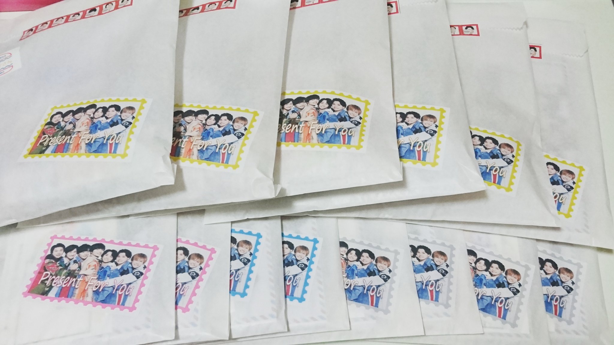 Kana Mimiiro 名古屋で会うお友達や そのお友達などにあげる プレゼント梱包完了 多分これで足りるはず Kismyft2 キスマイ Yummy コンサート 名古屋 キス友 プレゼント 手作り T Co Vxds1g8ajy Twitter