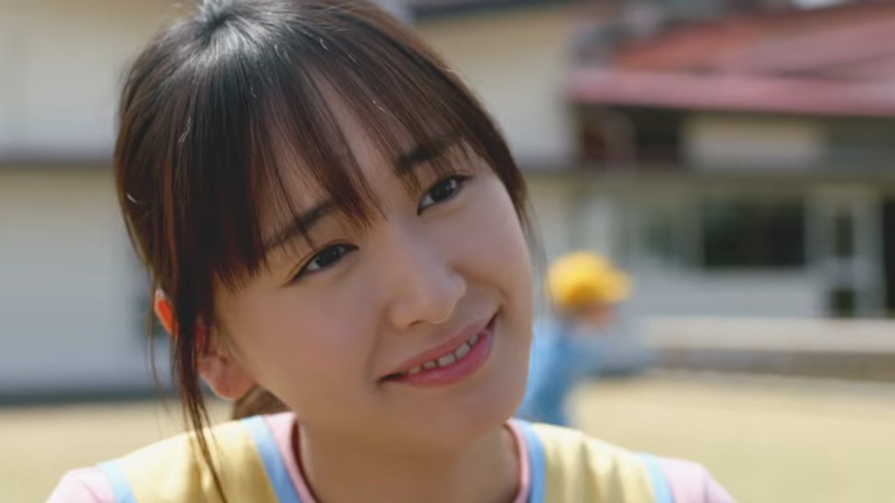 永遠 とわ 新しいクリネックスの新垣結衣さんの表情が母性を感じさせる素晴らしいcmでとても癒されます こういうcmをして 新垣結衣さん本人も母性を感じて結婚や子供のこともより意識するんだろうなぁ もうすぐ30歳だし 新垣結衣さんの心に影響与え