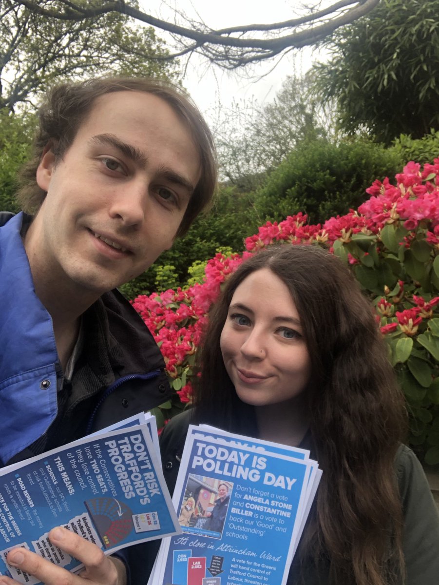 LouiseMo94's tweet photo. Out campaigning for our fantastic candidates in Altrincham today! #VoteConservative #torycanvass https://t.co/Bb2QtbwRVn