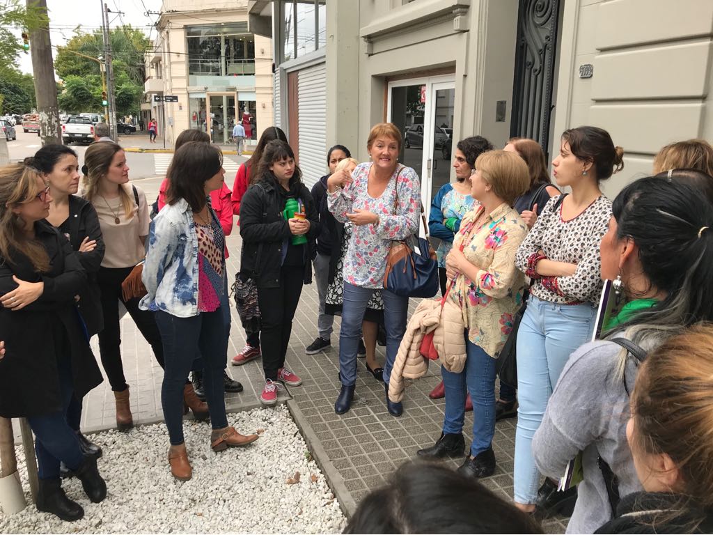 sadopsantafe's tweet photo. Sin #Mujeres no hay democracia

#ParidadEsAhora
#SADOPpresente https://t.co/Ls9jTlMjrW