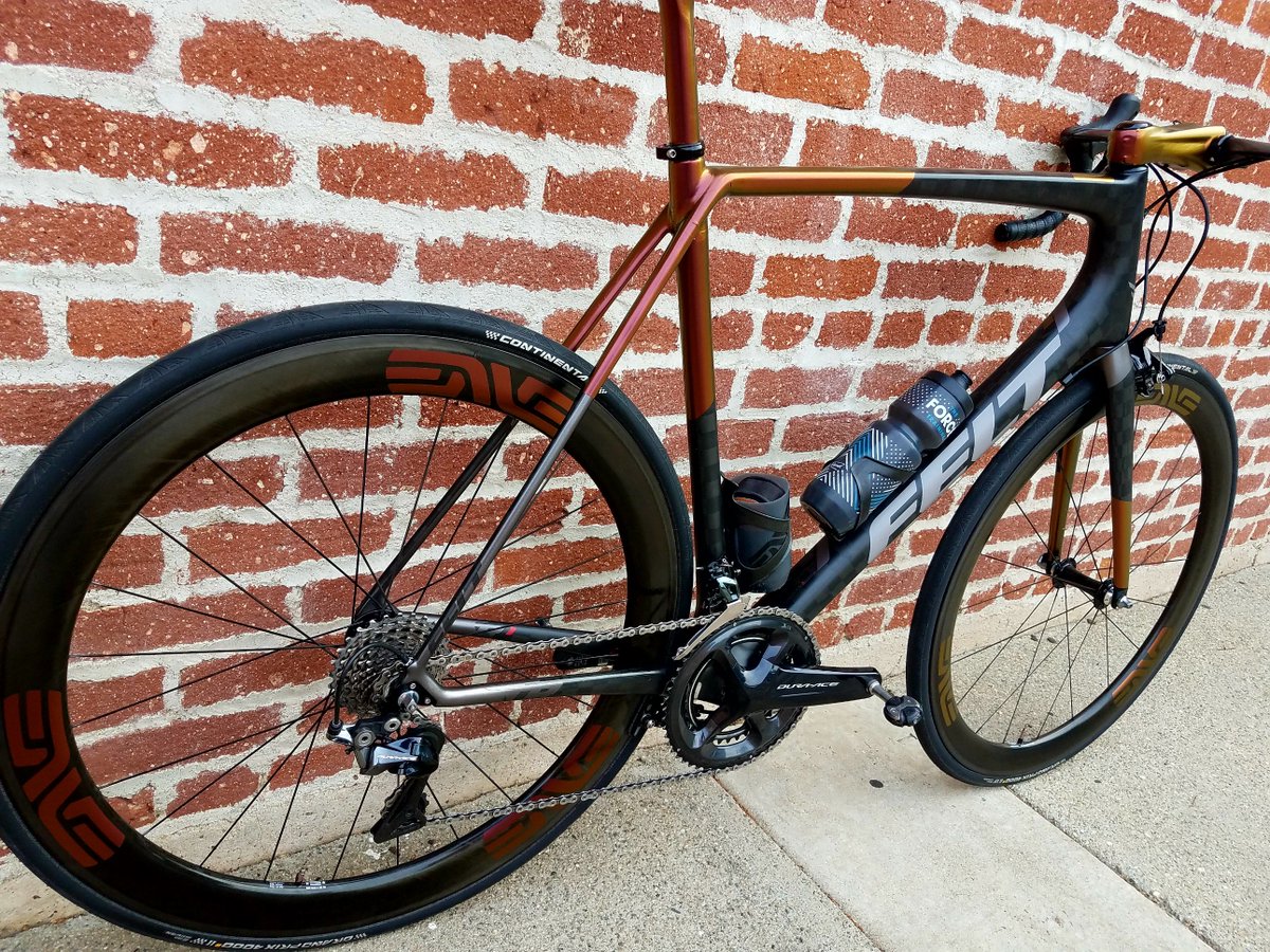 felt r3 hub