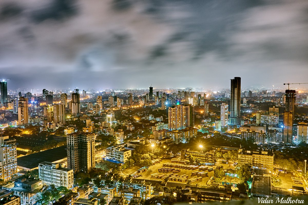 flights2indiauk's tweet photo. Mumbai offer kaleidoscopic colors, vibrant cultural history, frenetic traffic, exquisite cuisine and eletrifying nightlife.

Book Cheap Flights to Mumbai: https://t.co/qkWW5rCbZr
#Mumbai #maharashtra #Explore #Travel #IncredibliIndia #Nightlife #skyscrapers #SeaSide https://t.co/pRVwgG2J4L