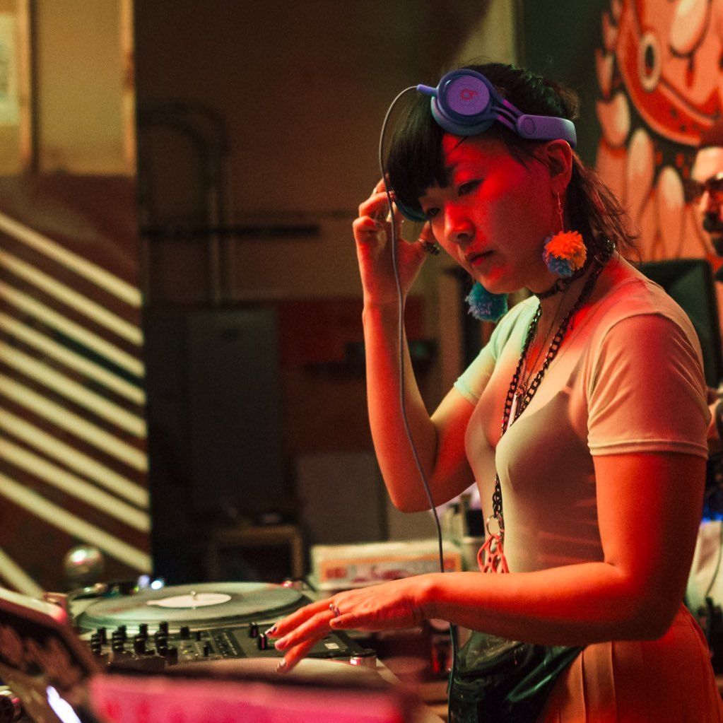 kemperartmuseum's tweet photo. Another reason to not miss tomorrow night's @SamFoxSchool #MFA18 opening: @djagileone performs 7-9p. #WashU18 https://t.co/arFVFH3fes