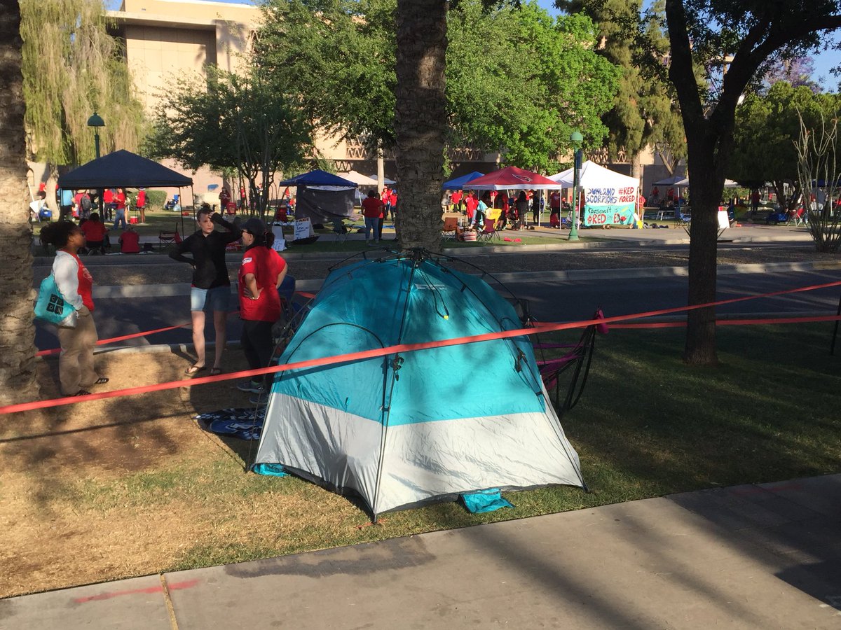 mrobisonfox10's tweet image. Day 6 of #AZTeacherWalkout continues as teachers &amp;amp; #RedForEd supporters set up camp on the State Capitol lawn. Although the #AZbudget was signed earlier this morning, another teacher rally is scheduled at 9am, and we’ll be here covering it live on @FOX10Phoenix. @CarmenMB_Fox10