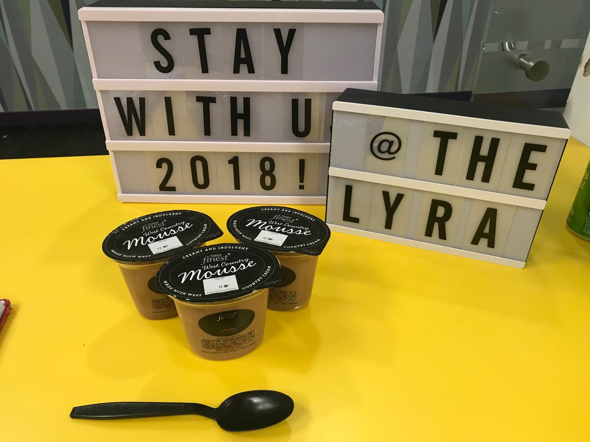 DowningLondon1's tweet photo. Come and treat yourself to some chocolate mousse, available today at Reception! 😋 https://t.co/qktVunjZMr