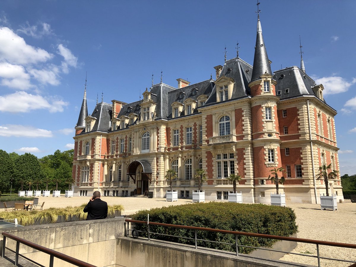 aArriveCornec's tweet photo. Thanks to Capgemini to invite #Nutanix to your #ArchitectSummit 2018 at LesFontaines_ capgeminifrance NutanixFrance vshuguet elkhatibm #OneClick #Anycloud #EMConnect https://t.co/VTQxBVi7qf
— Vincent Gibert (vincegibert) May 3, 2018