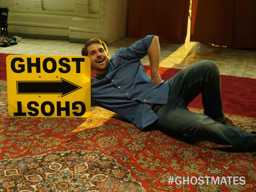 smosh's tweet photo. WOULD YOU RATHER: (A) Be a ghost that's stuck on Earth, and can only talk to one person or, (B) be the one person who the ghost can talk to? | #Ghostmates is now avail on @iTunes! Get it!: https://t.co/iytNlnhiTe https://t.co/sZF1PkOZRi