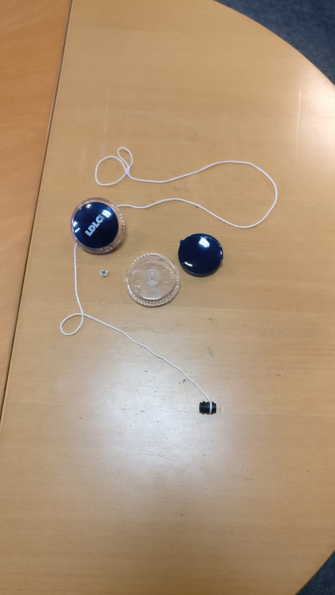 hamburgerobacon's tweet photo. Hey @LDLC, restez simple dans vos goodies, celui là n'a pas tenu un jour ! 😂 https://t.co/MAeOqXjDHw