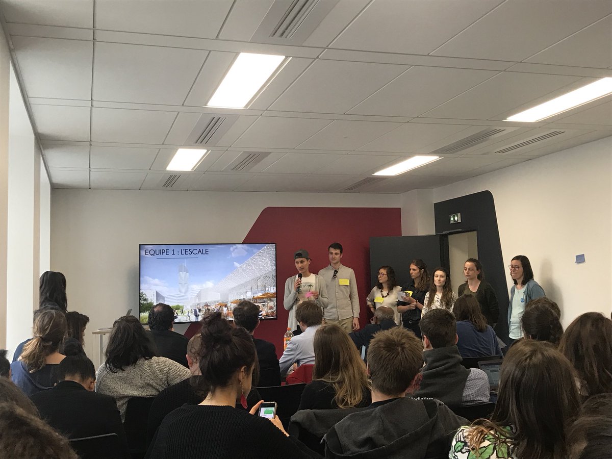 Biz_Mediation's tweet image. La restitution des pitchs fait « escale » avec le groupe 1 ! ⚓️ #Hackaton #ThinkDigitalActHuman