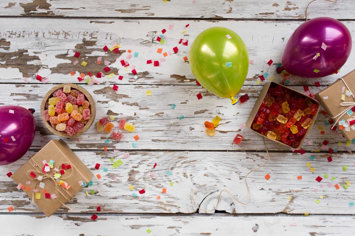 SurfSweets's tweet photo. Your #fiesta celebration is sure to be a hit with Surf Sweets!🎉 Head on over to our website to fill your #piñatas with our sweet treats! https://t.co/EHGgNtcnz2 #surfsweets #fiesta #cincodemayo #allergyfree  #allergyfriendly #allergenfree #nutfree #betterforyou https://t.co/UTMMk7XRCF