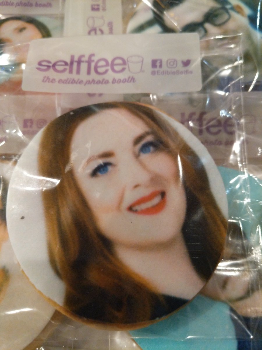 EdibleSelfie's tweet photo. @samanthabarry come get your cookie in beta b-110 https://t.co/nUg7ePQGx1