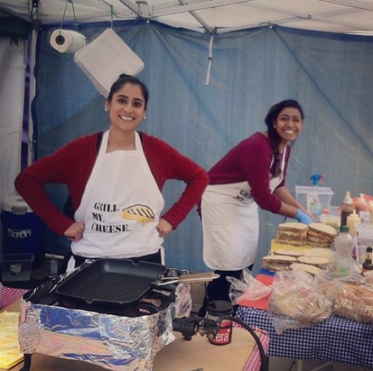 Today marks exactly 5 years (😳) since we started out on street food markets. All bright eyed, bushy tailed and completely clueless. No longer any of those 😆 and definitely feel 5 yrs older 😭. 

Open on #leatherlane from 12-2pm for melted cheese.