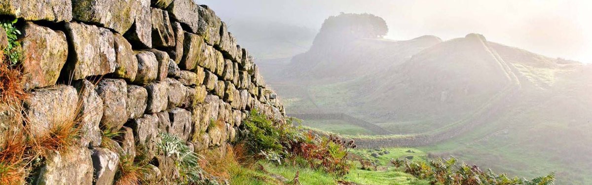 WallTogether's tweet image. #FactFriday. Hadrian's Wall  73 miles from Wallsend  to Solway Firth, the Wall itself finished at the Solway Firth, its forts, milecastles, turrets continued  to Maryport and Ravenglass.   
 Find out more about the fascinating history of Hadrian's Wall.
 buff.ly/2pHqWXA