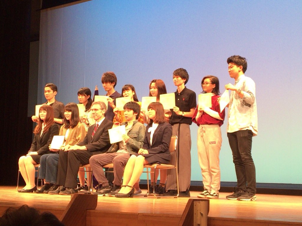 HESS97th's tweet photo. SKITって本番参加できなくても練習で友達めっちゃできるから参加するべきです👍
本番は声を録音しといて音声のみで参加可能！
とにかく楽しみがハンパない！
新歓で友達を作りたい人は来るしかない！！！
SKIT説明会は5/17だ！！
参加したい人はDMください😊 https://t.co/aBD6xhejEZ