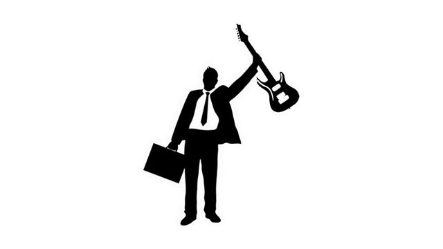 Warner Music Benelux zoekt een AP/AR Officer om het world-class Finance team te komen versterken! Check de hele vacature via bit.ly/2rgcXKm. Interesse? Mail je CV + motivatie naar solliciteren@warnermusic.com :)