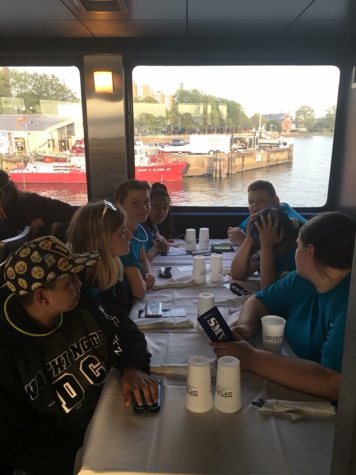wwflyers's tweet photo. The 8th graders enjoyed an evening on The Potomac ... nothing like dinner and dancing with the perfect view! #WilburWrightinDC https://t.co/VtFmkfQYgv