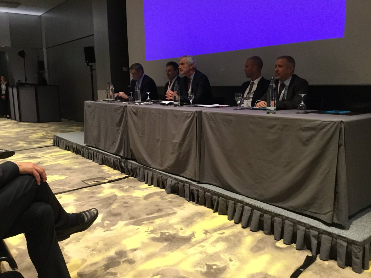 haraldM64's tweet photo. Panel discussion:: #market #data management post MiFID2 mit Experten von @DekaBank @nordlb @ICEDataServices #screengroup #traditiondata #dkf2018 What about #bmr #gdpr https://t.co/hokwvZX1Zc