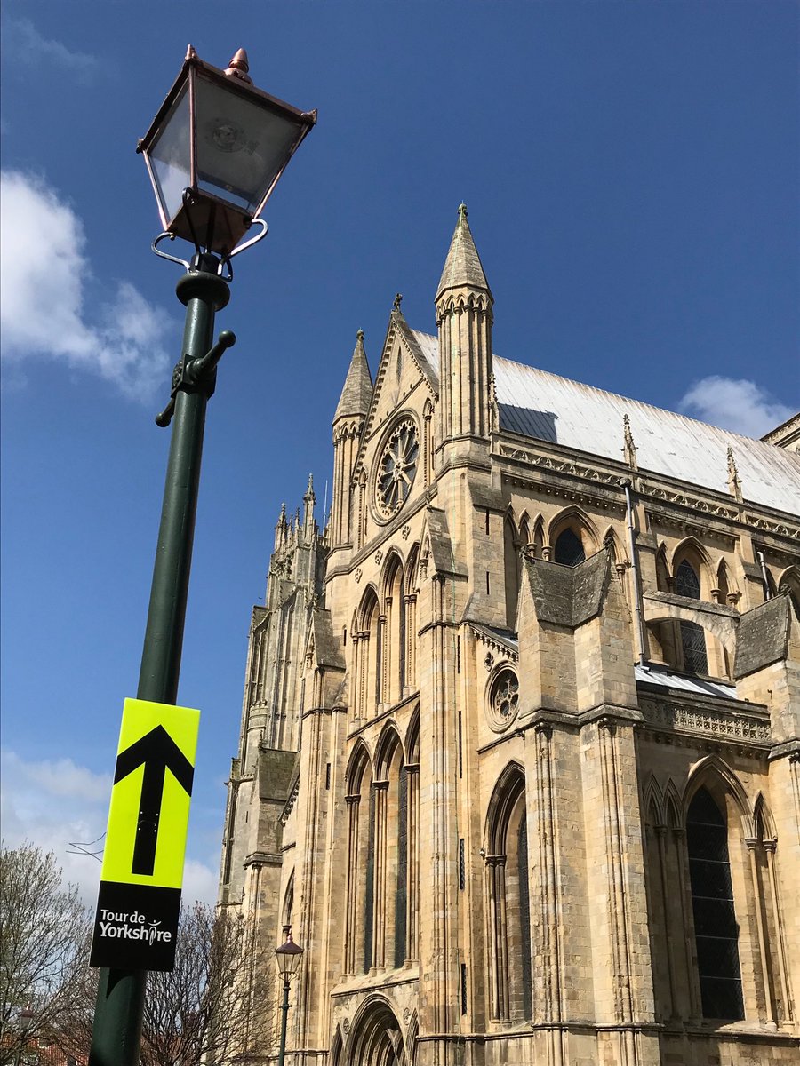 MrAlanNapier's tweet photo. All set at #beverleyminster #TourDeYorkshire2018 https://t.co/5cmrFBbY7t