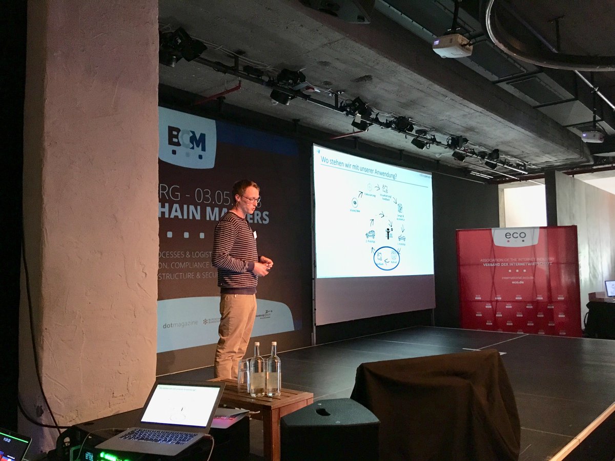eco_de's tweet image. Sebastian Pawlowsky @minnosphere „Wir stellen mit der Blockchain sicher, dass Du bekommst, was Du bestellt hast - und das ist häufig wichtiger als man denkt!“ #bcm18 #blockchainmasters #blockchaintechnologie