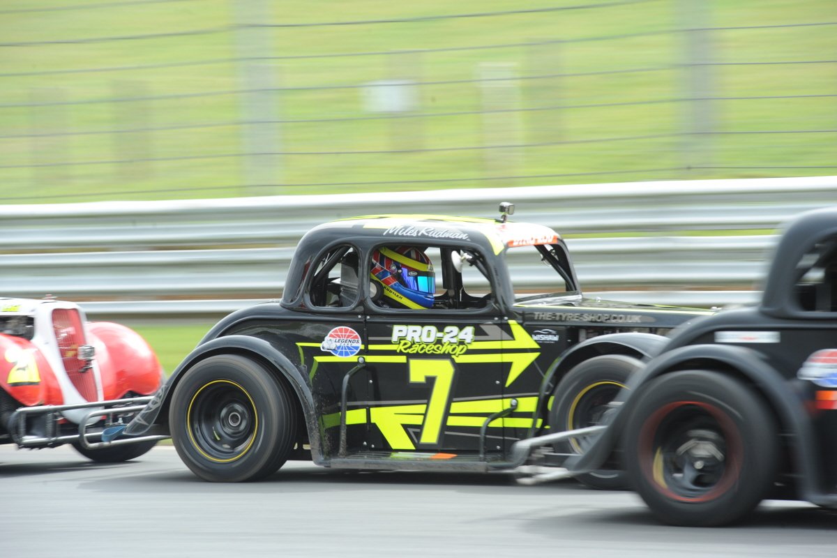 UKLegends's tweet photo. Set your recording devices for 16.30 this afternoon...highlights from Rd1 of the season @Brands_Hatch filmed by @DigitexTV sponsored by @DynoUK and featuring first class comms from the legendary @arejayenn will be premiered on @MotorsportTV_UK 👍Rd2 is next Thursday, 10th May https://t.co/tJe2cZTBsh