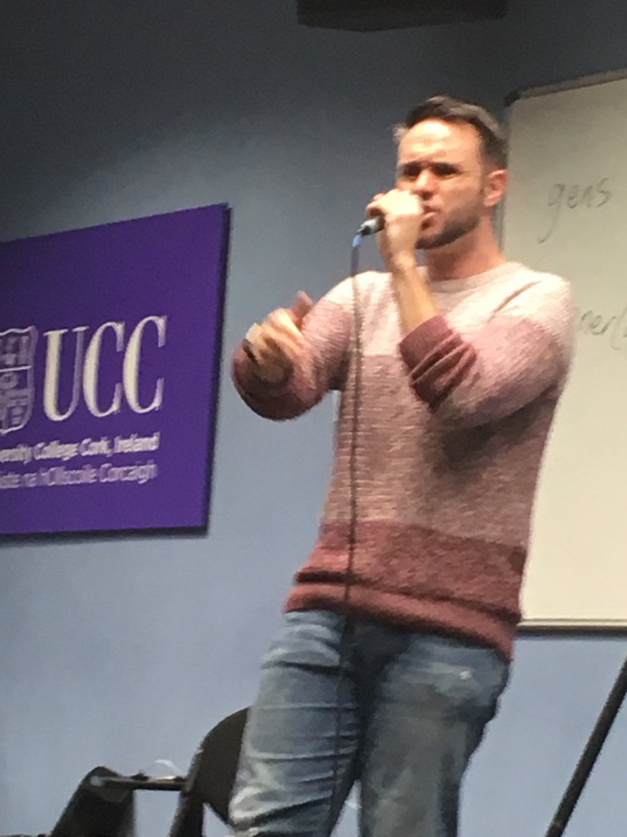 jcsplibraries's tweet image. .@GMCBeats brings the house down at #WRaPParound in @UCC @poetryireland @