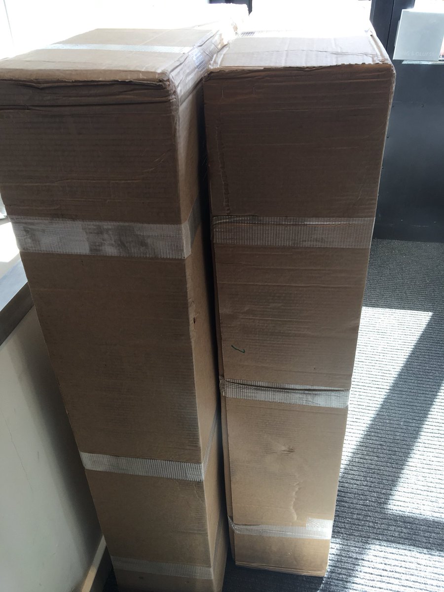 Wakefields_tech's tweet image. Super special (large) delivery just landed in Newcastle. Ready to put together for more #northeast #smarthome installs @LoxoneUK @AutomatedTV #busybee #sunshine